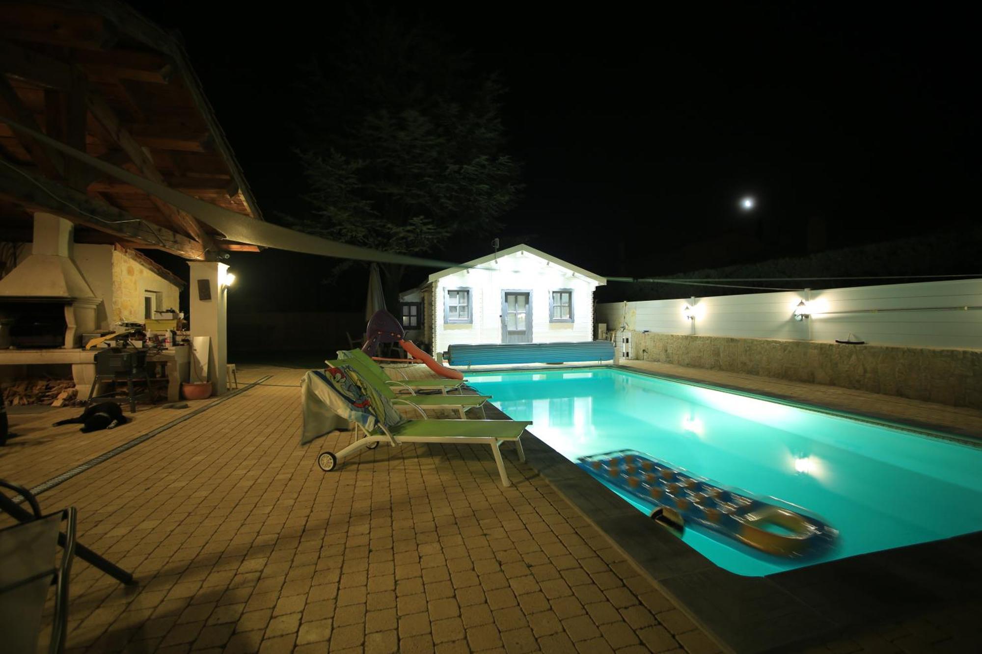 Chalet Mont Ventoux Et Chalet Vip Camaret-sur-Aigues Cameră foto